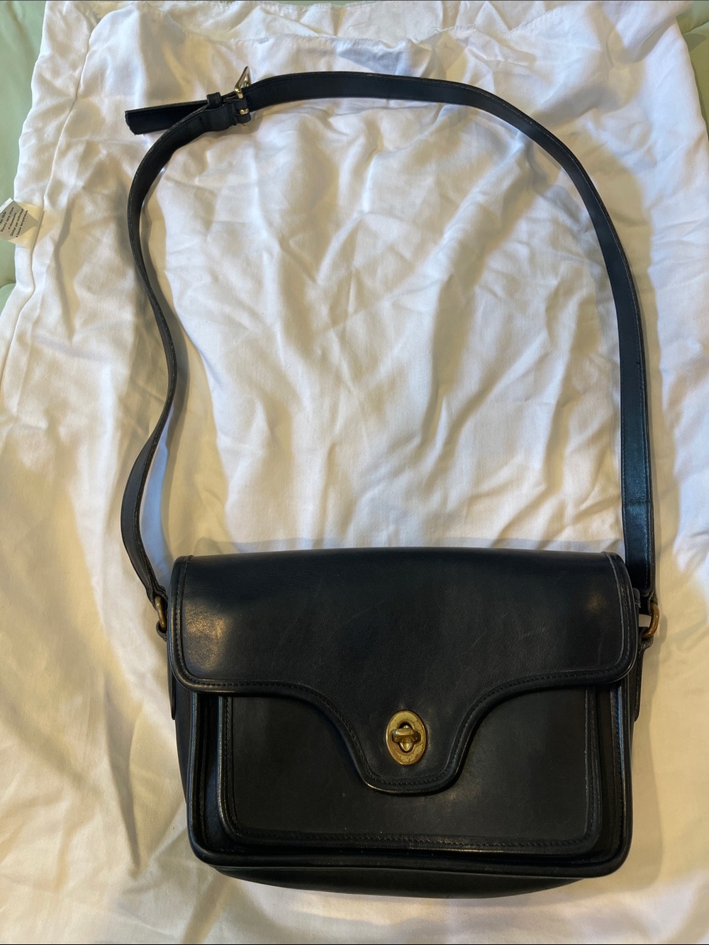 Vintage Coach Black Leather Kent Crossbody Bag Flap Purse #9916 USA